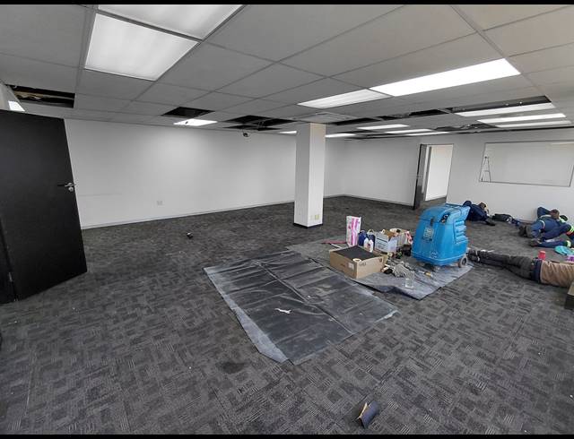 193M² OFFICE TO LET IN KYALAMI